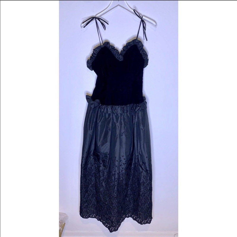 VINTAGE Saks Fifth Avenue Dress Size S Black